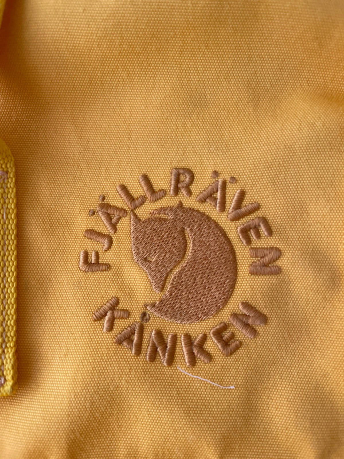 Unisex Fjallraven Kanken Rucksack Backpack In Yellow - 1941