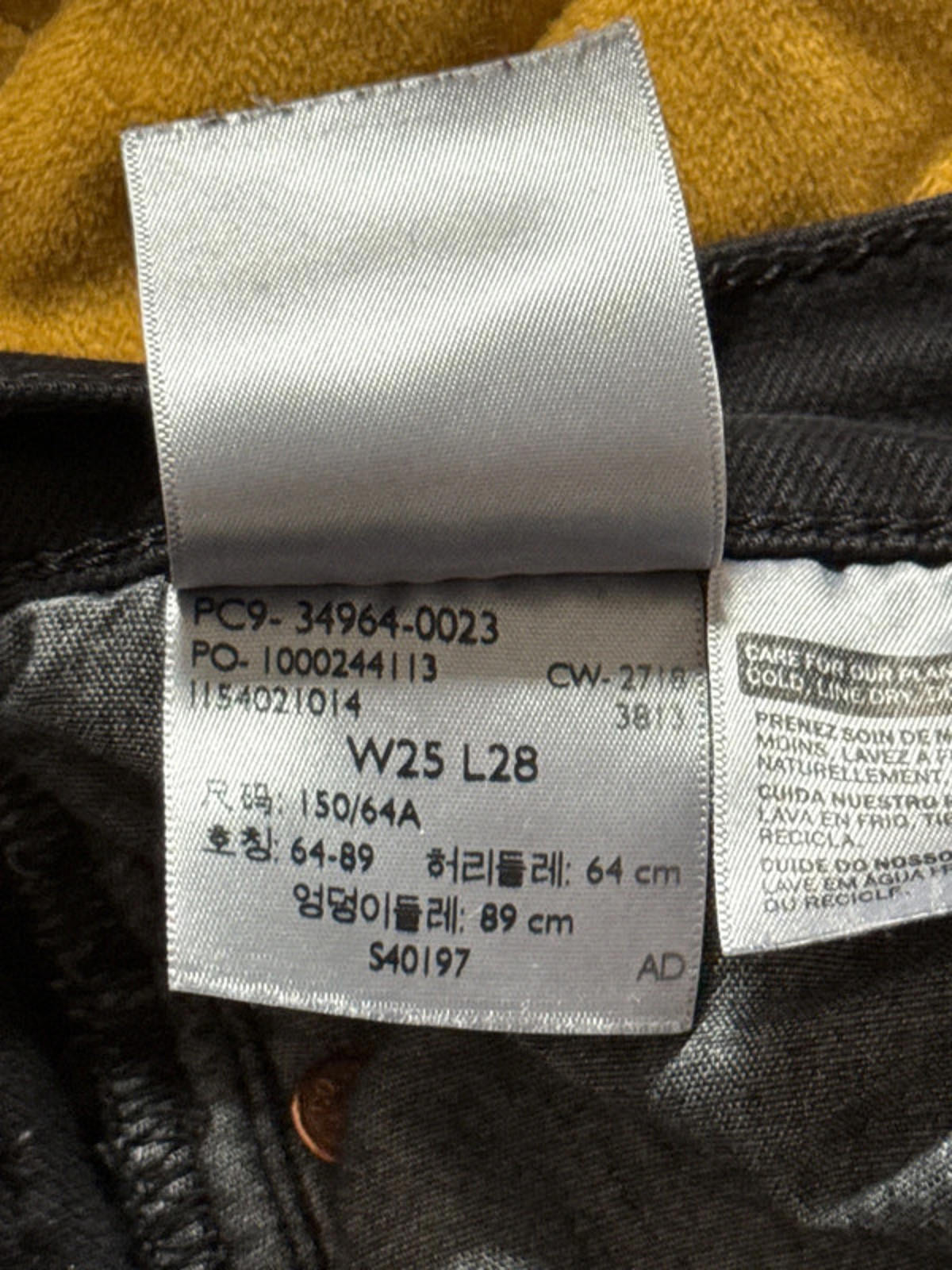 Women’s Levi’s Wedge Straight High Waisted Fit Jeans In Black - W25/L28 - 1957