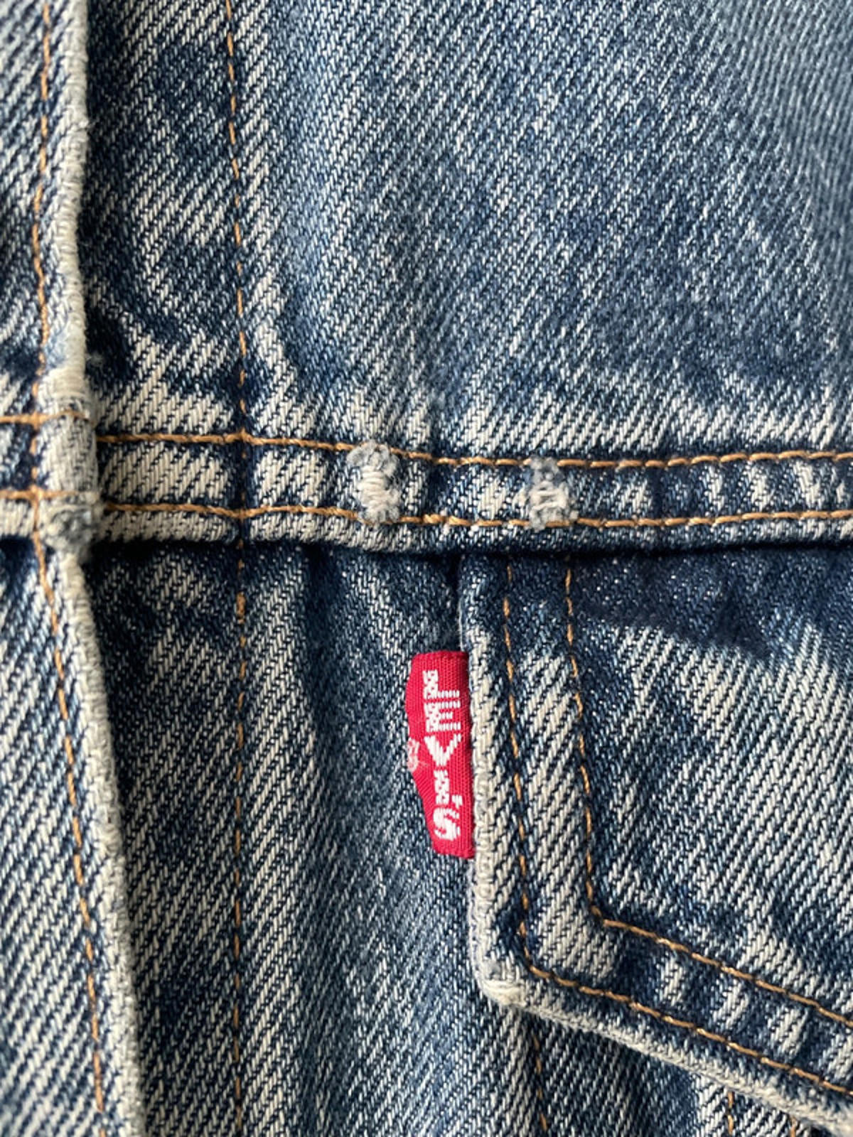 Men’s Levi’s Premium Range Denim Trucker Jacket In Blue - Medium- 2329