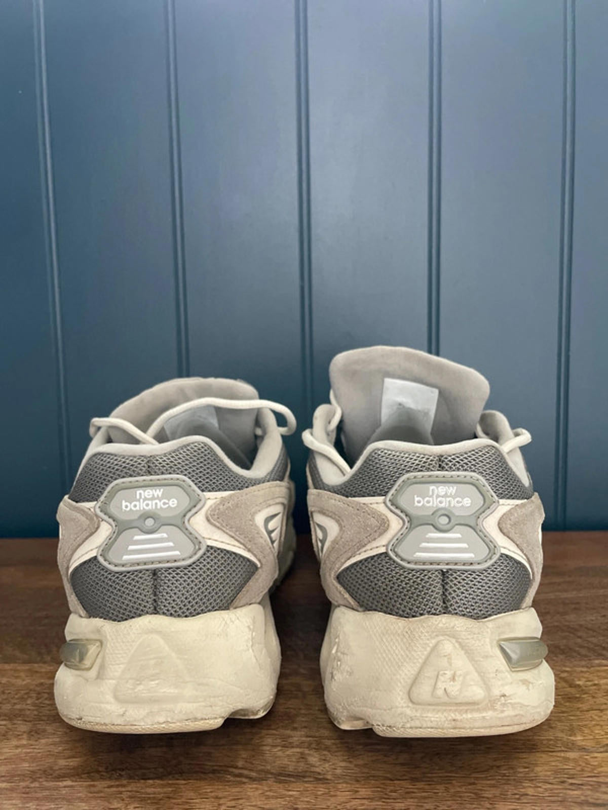 Men’s New Balance 725 Trainers With Chunky Sole - UK 8 - 1000