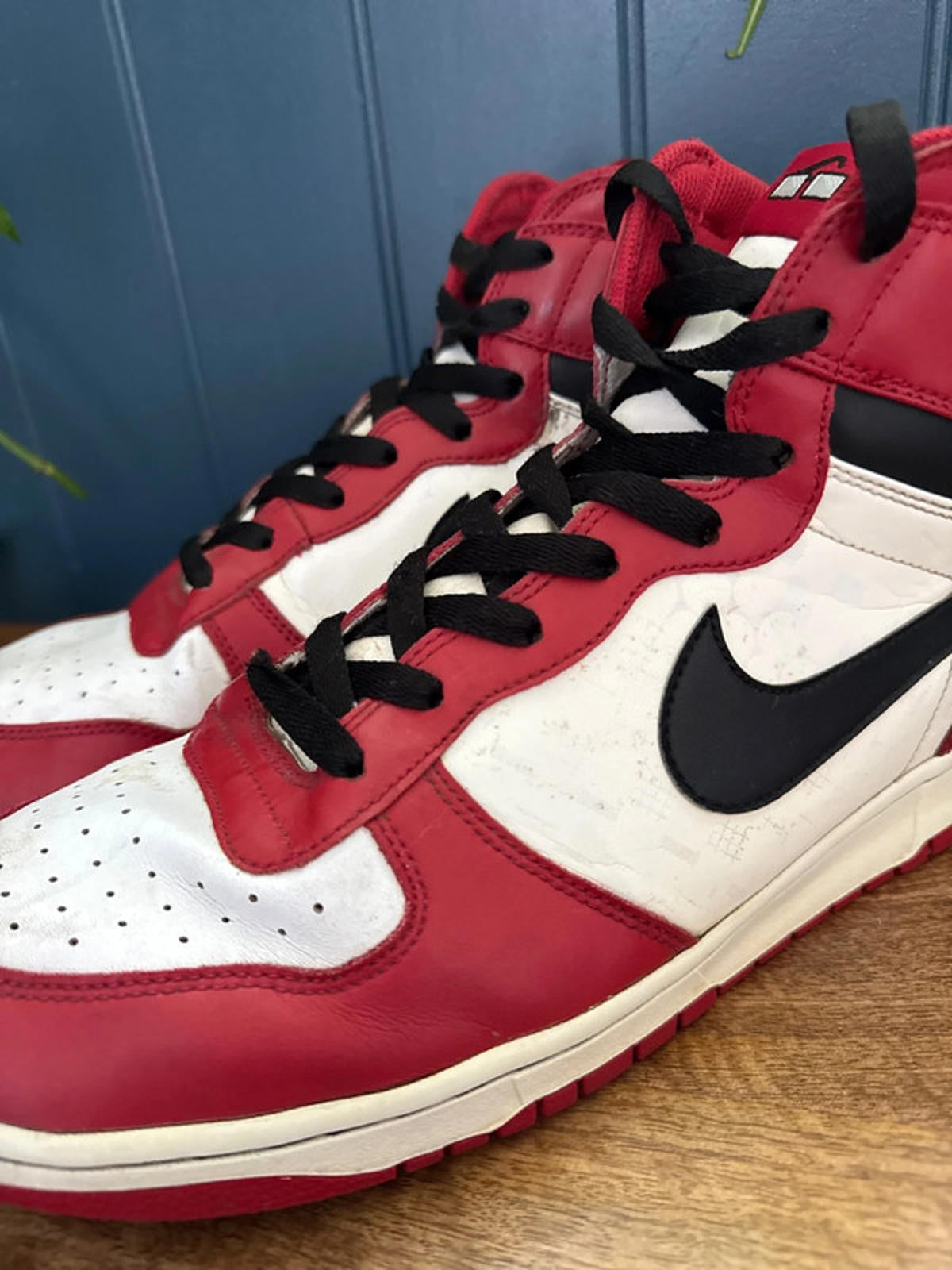 Men’s Nike Big High Spike Lee Chicago Bulls Red Black White 2010 - Uk12 - 0787