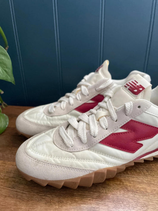 Men’s New Balance RC30 Gum Sole Trainers - UK 8.5 - 1620