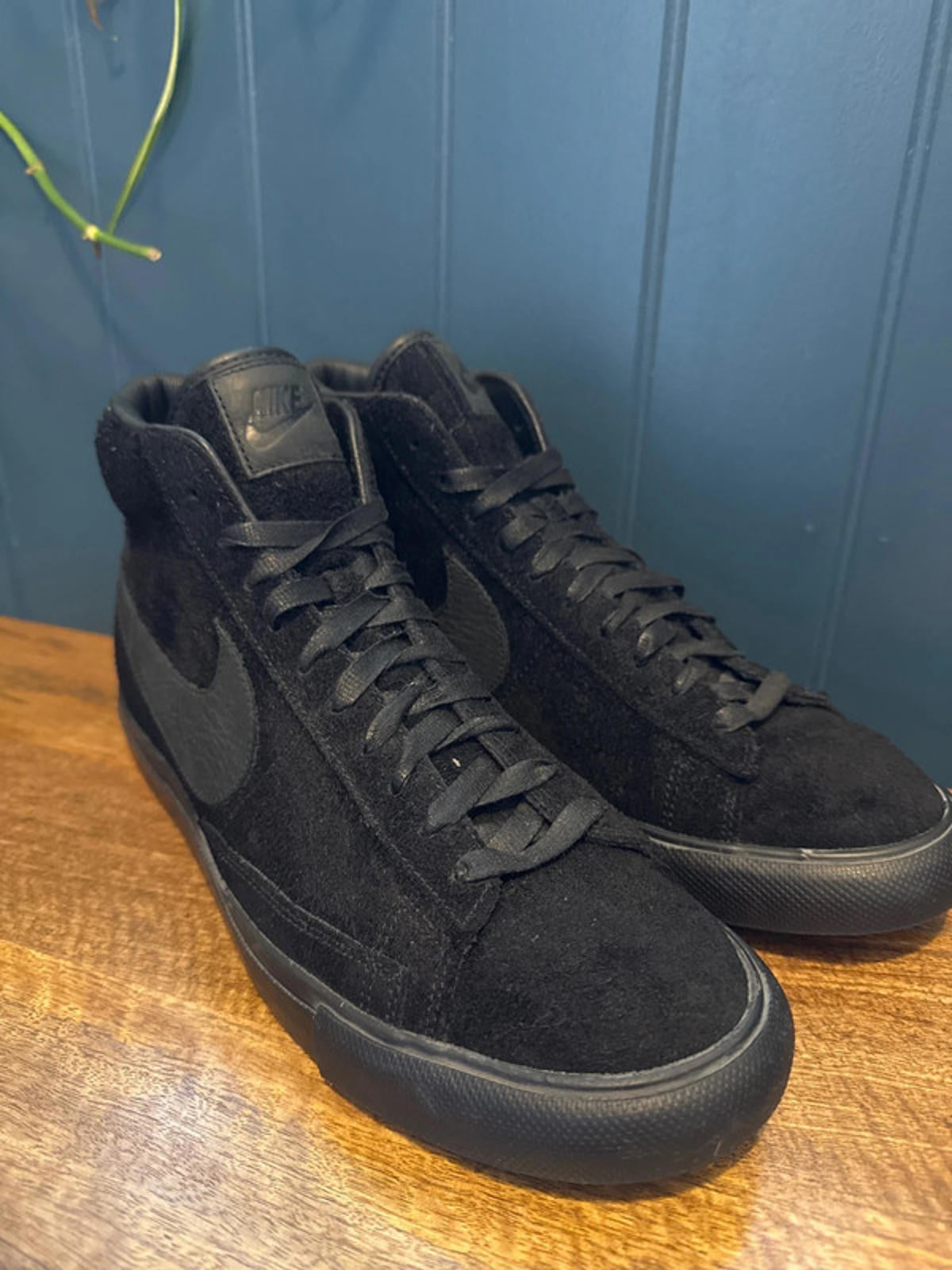 Men’s Nike X Comme Des Garçon Blazer limited edition suede Trainers - Uk10