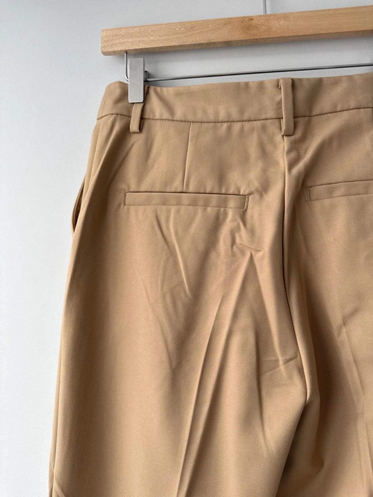 Women’s Weekday Kylie open leg trouser chino bottoms - W28/L32 - 1694