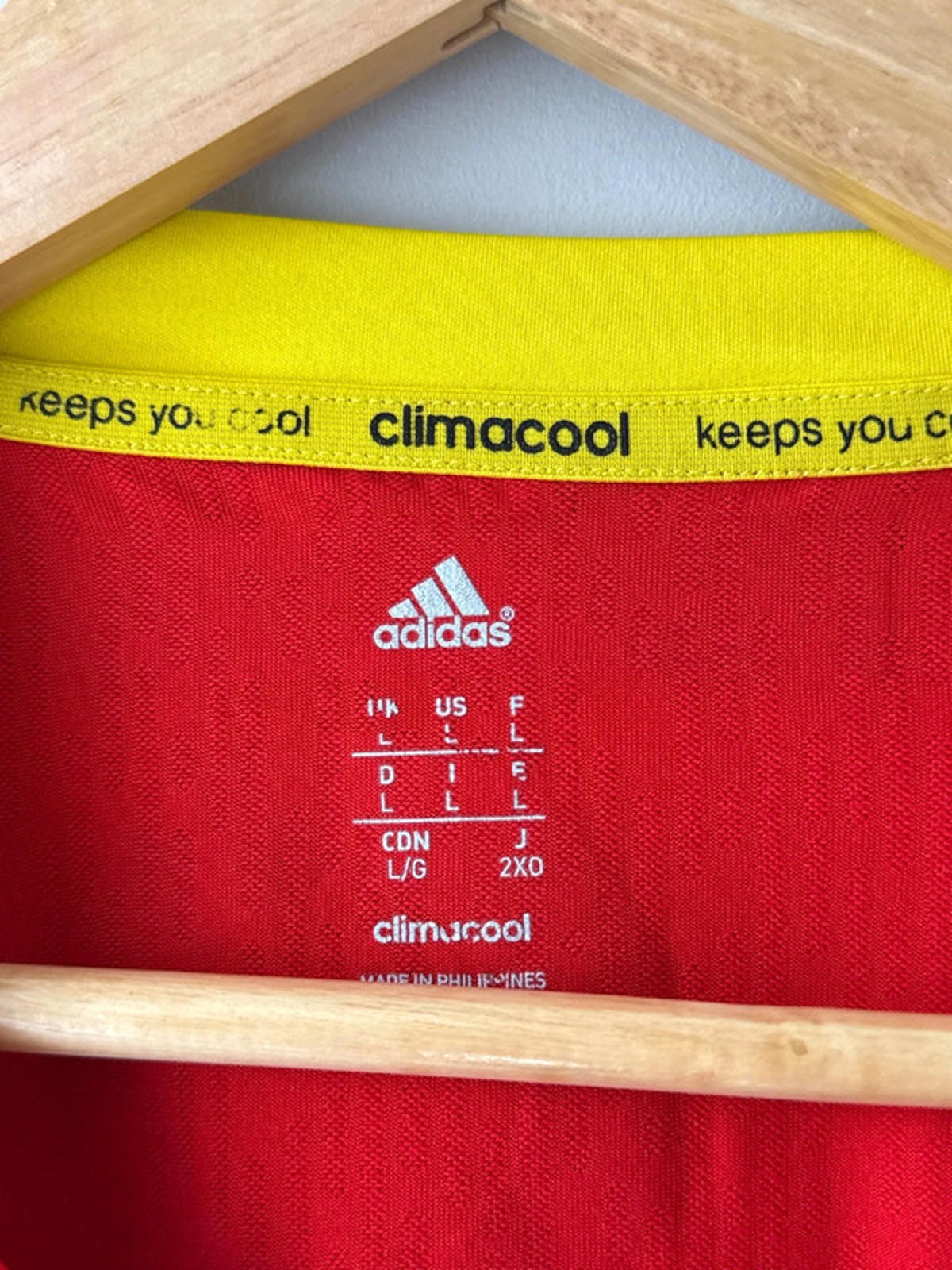 Men’s Adidas Climacool sports top - Large - 1683