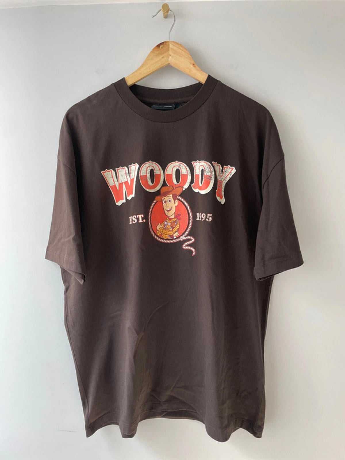 Men’s Asos x Disney Woody Oversized Boxy Fit Crew Neck T-shirt - Small - 1748