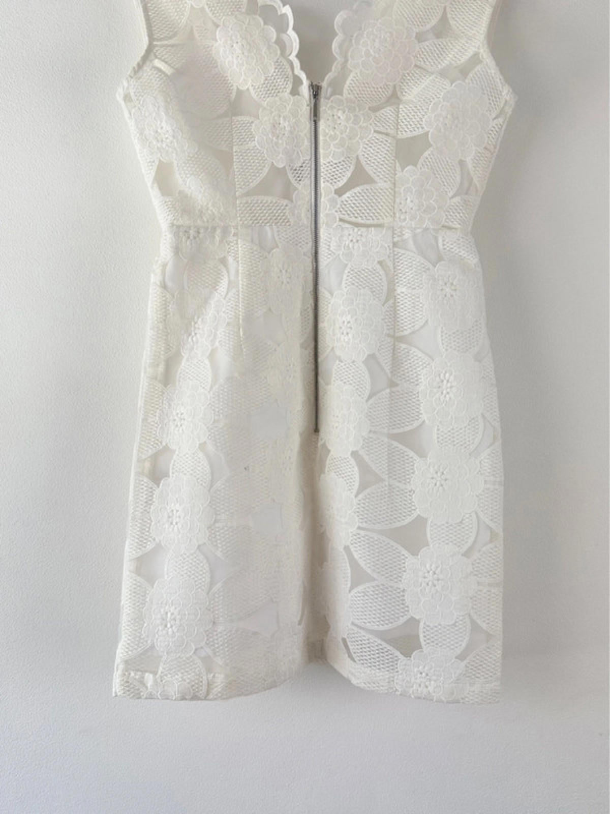 Women’s Alice McCall Premium Lace Mini Dress - UK6 - 1433