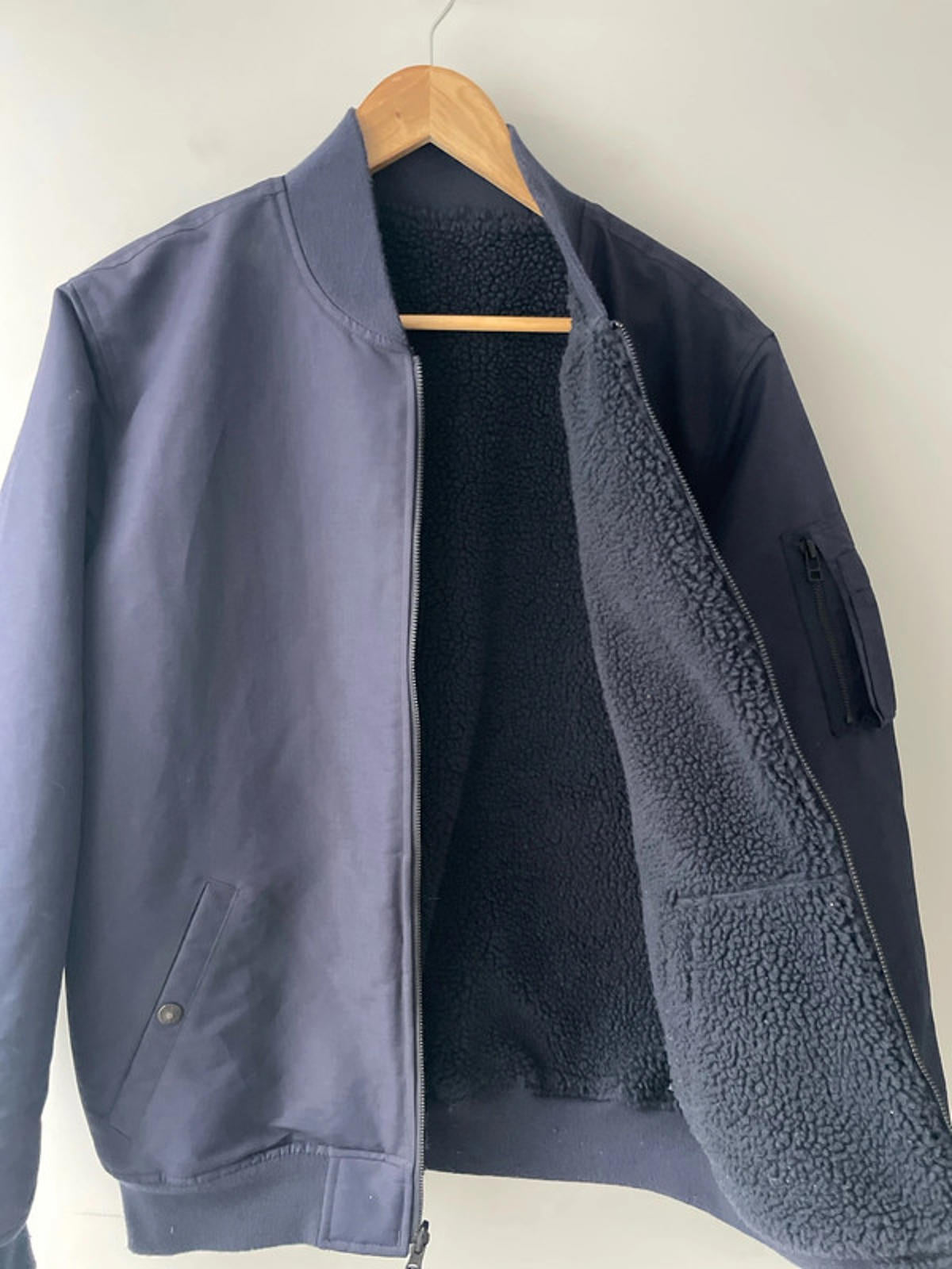 Men’s Levi’s Bomber Jacket With Fleece Lining In Navy - Medium- 2375