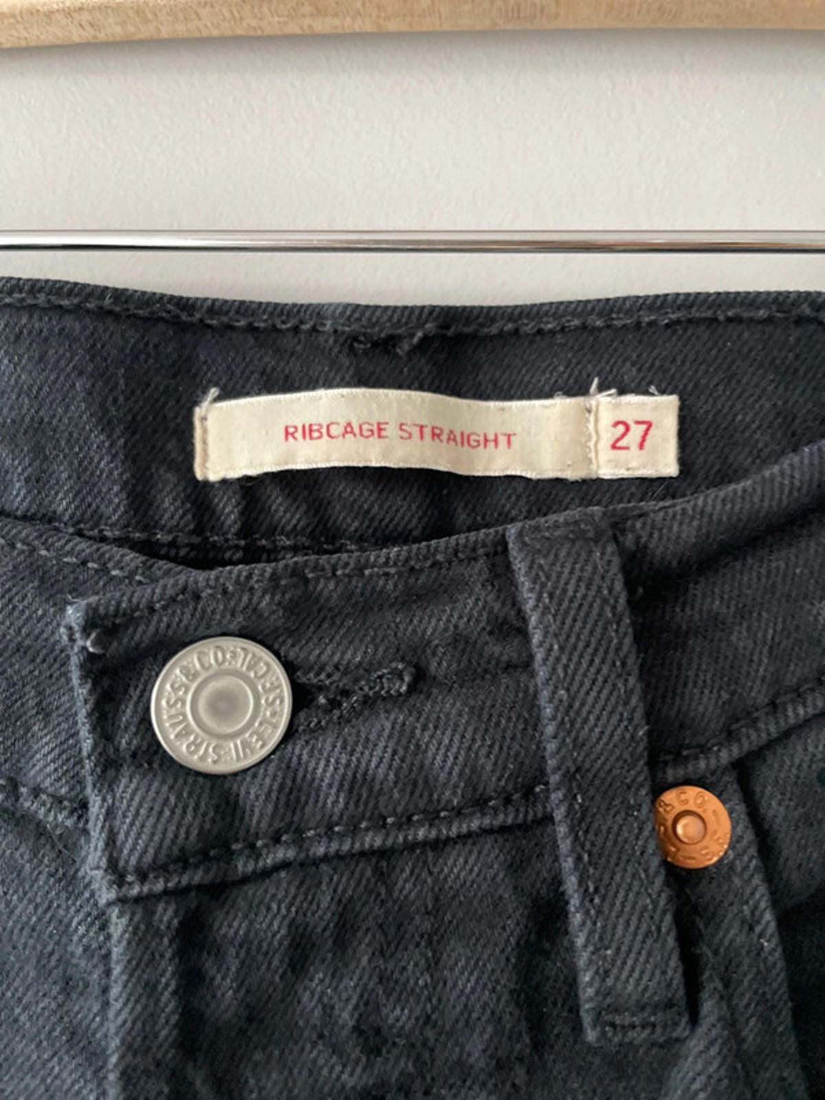 Women’s Levi’s Ribcage Straight High Waisted Fit Jeans - W27/L26 - 1897