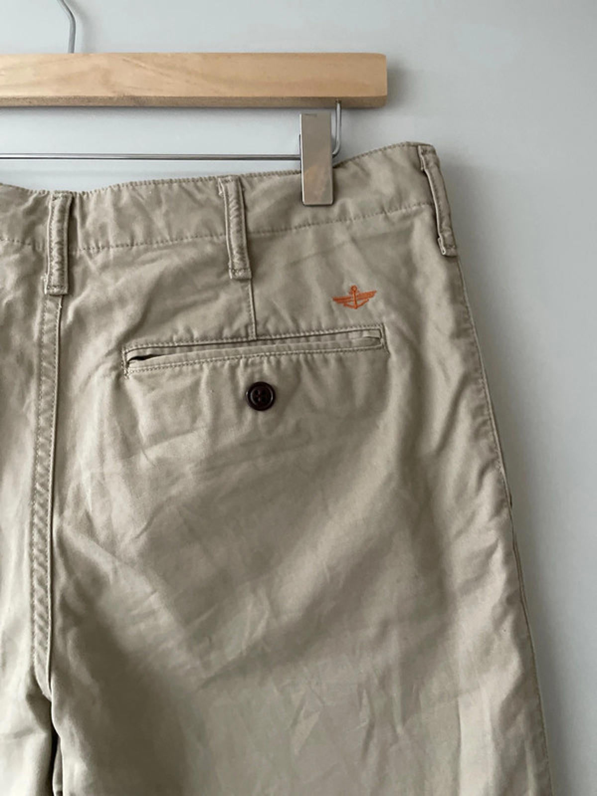 Men’s Dockers D2 straight fit classic chino trousers - W32 / L30 - 0049