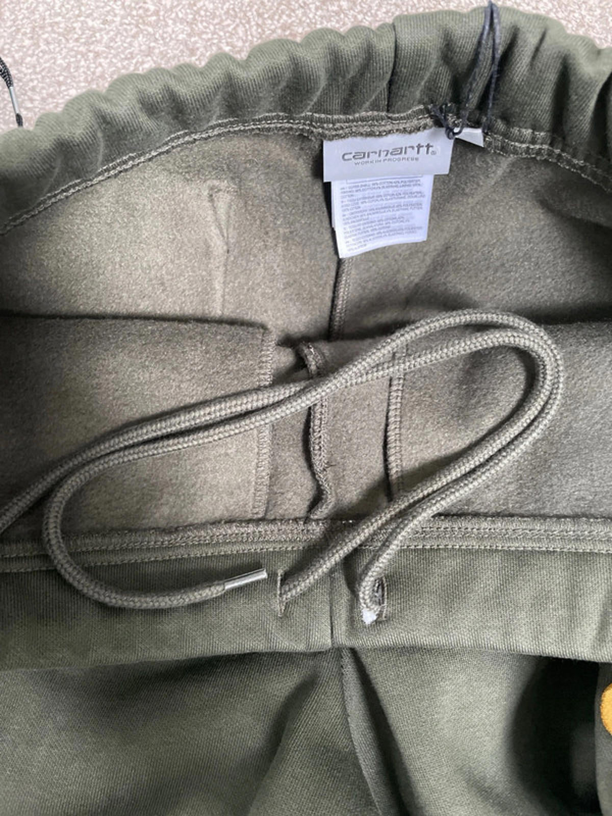Men’s Carhartt WIP Chase Joggers with Hidden Draw String In Olive/Gold - Medium - 2411