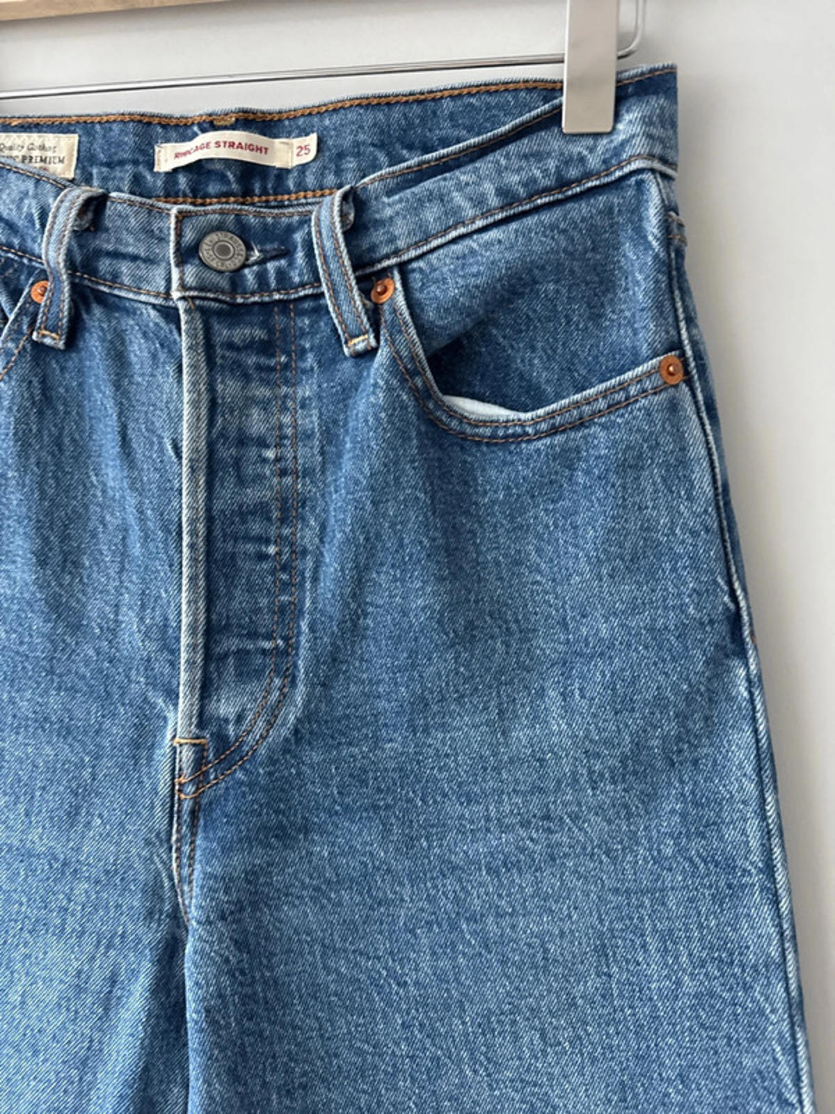 Women’s Ribcage straight fit high waisted jeans - W25/L24 - 1040