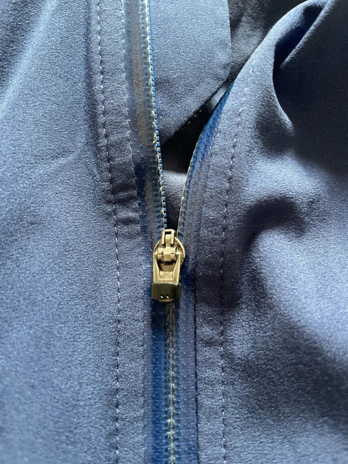 Men’s Rapha Premium Waterproof Cycling Jacket in Navy - Medium - 2548