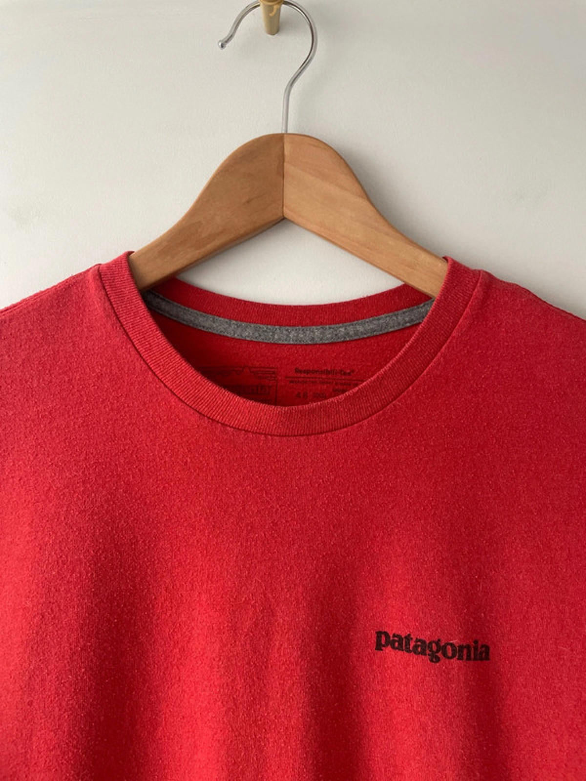 Men’s Patagonia Short Sleeve Crew Neck T-shirt - Medium - 1799