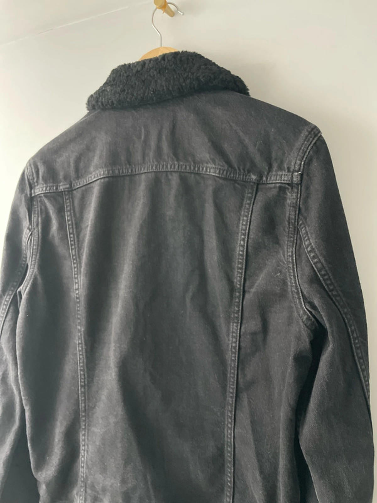 Women’s AllSaints Imoku Denim Jacket with Borg Collar In Black - Medium - 2327