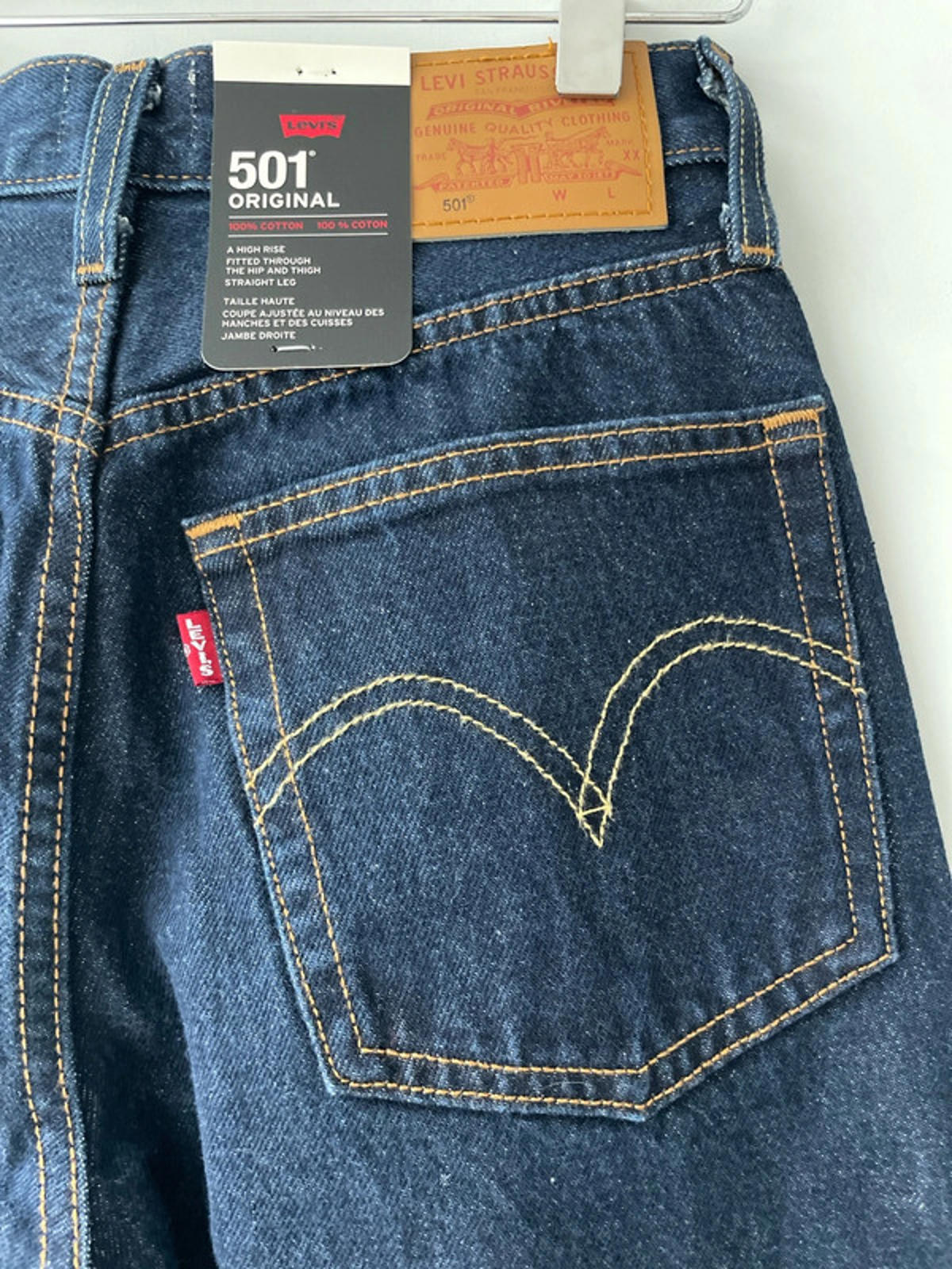Women’s Levi’s 501 Original High Waisted Fit Jeans In Navy - W24/L30 - 2349