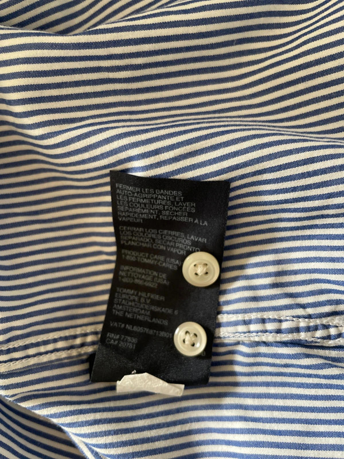 Men’s Tommy Hilfiger Stripped Oxford Long Sleeve sShirt - Medium