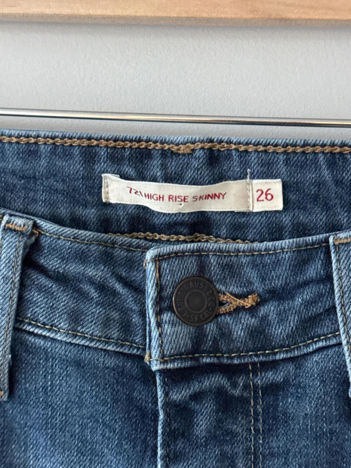 Women’s Levi’s 721 High Waisted Slim Fit Jeans - W26/L29 - 0500