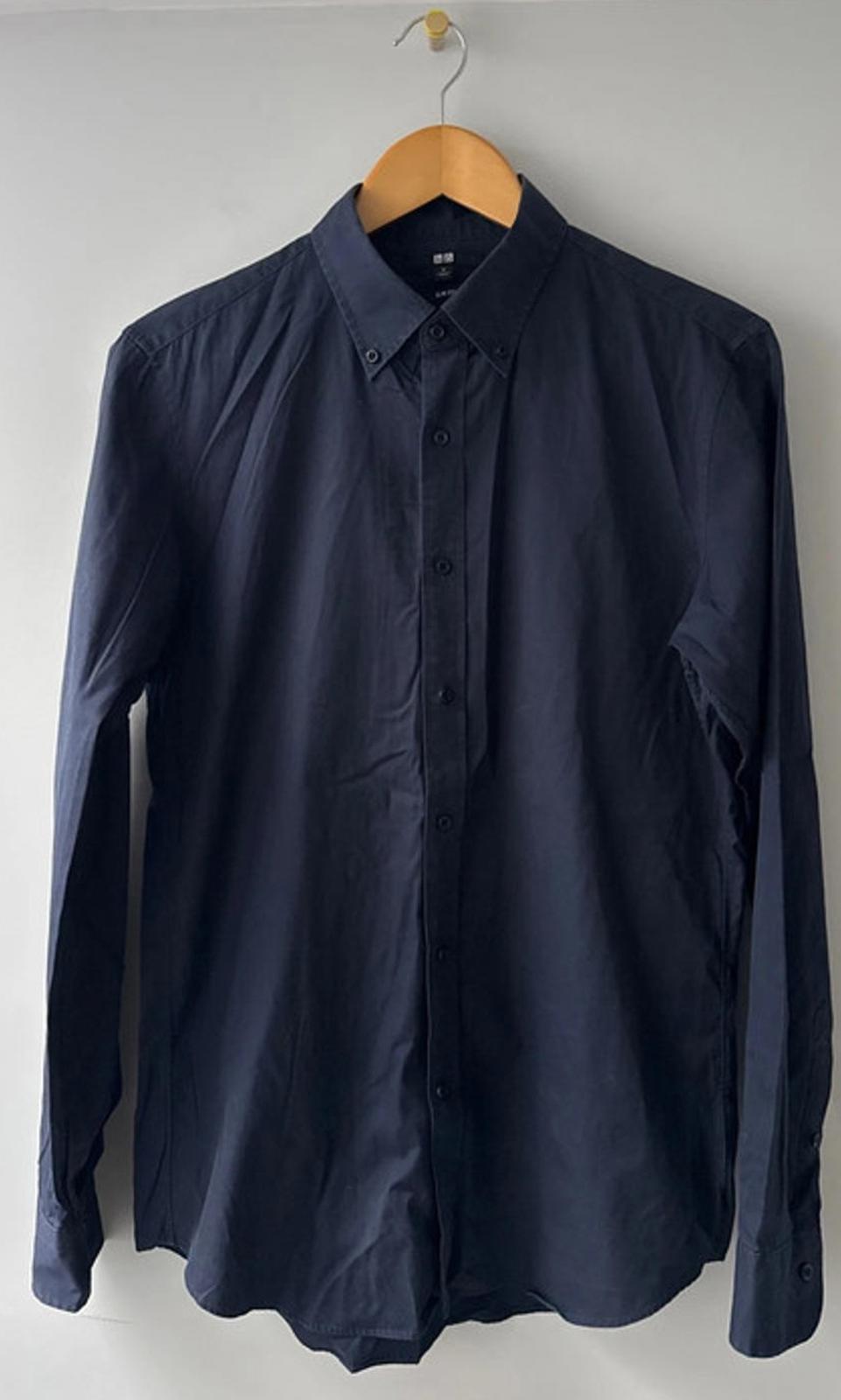 Men’s Uniqlo Slim Fit Long Sleeve Shirt - Medium - 0346