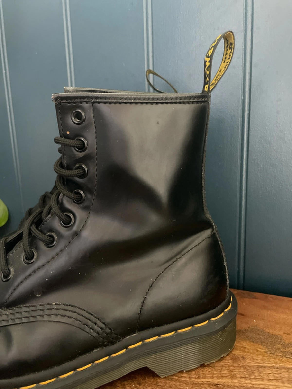 Women’s Dr Martens 1460 Premium Leather Lace Up Boots In Black - UK 5 - 2321