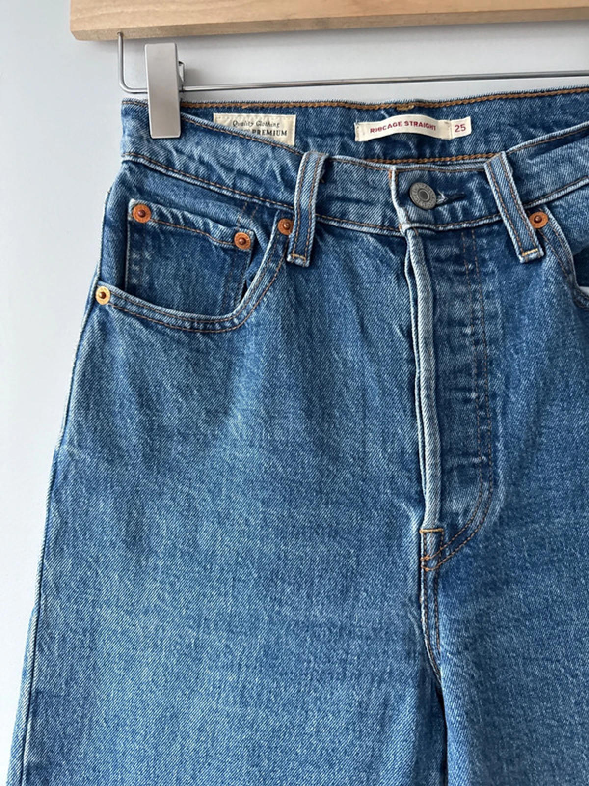 Women’s Ribcage straight fit high waisted jeans - W25/L24 - 1040