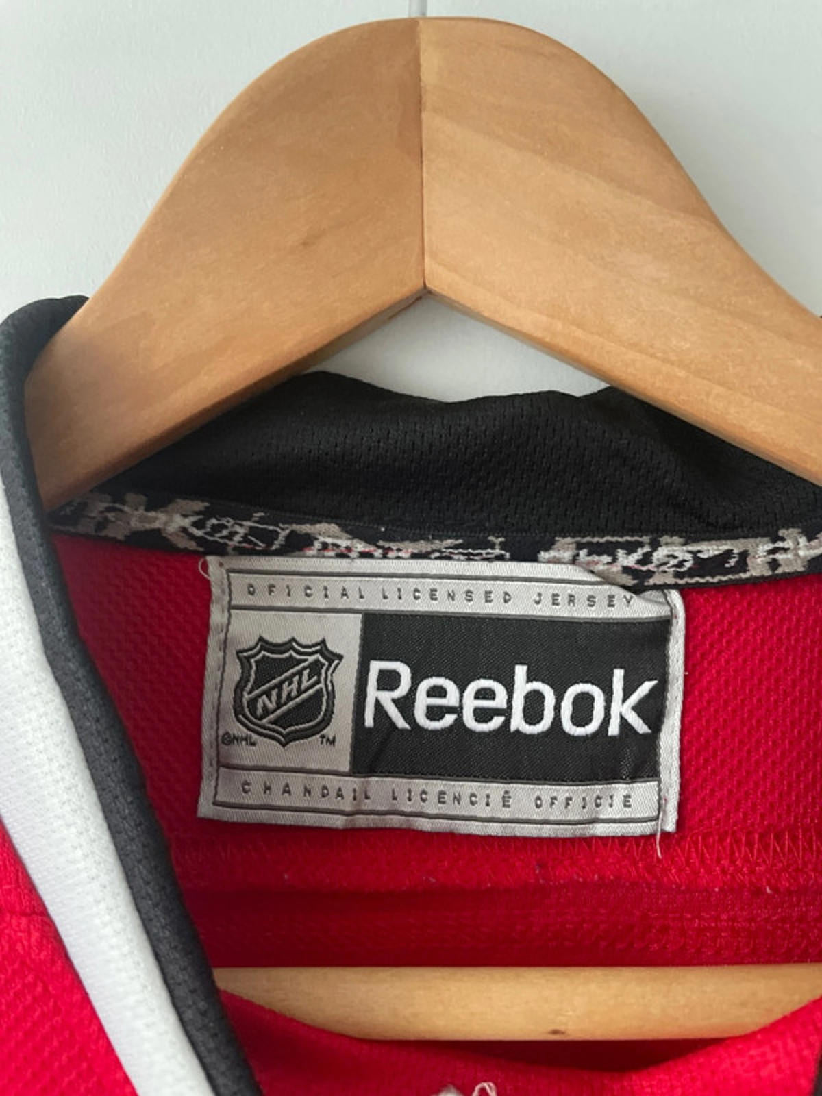 Womens Reebok Chicago Blackhawks Jersey - Large - 1794