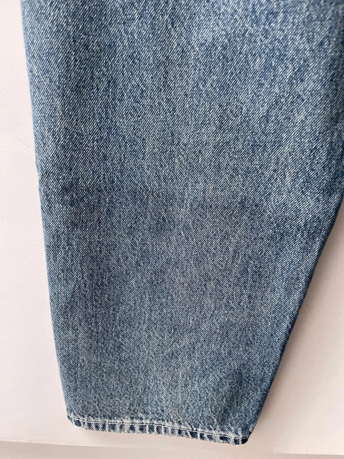 Men’s Asos straight leg jeans with wash effect - W42 / L32