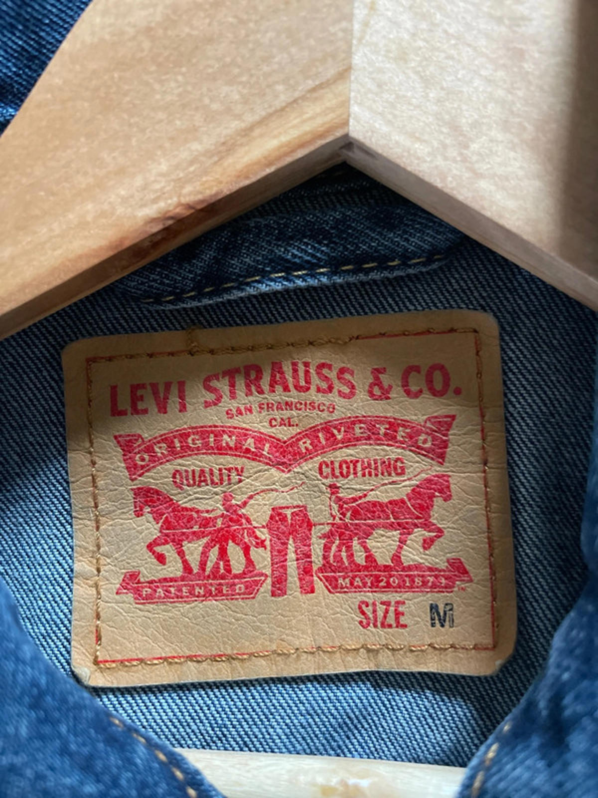 Men’s Levi’s Premium Range Denim Trucker Jacket In Navy - Medium - 2386