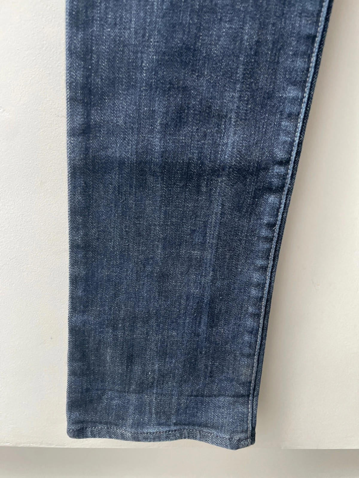 Women’s Armani 009 Slim Fit Jeans In Dark Blue - W26/L33