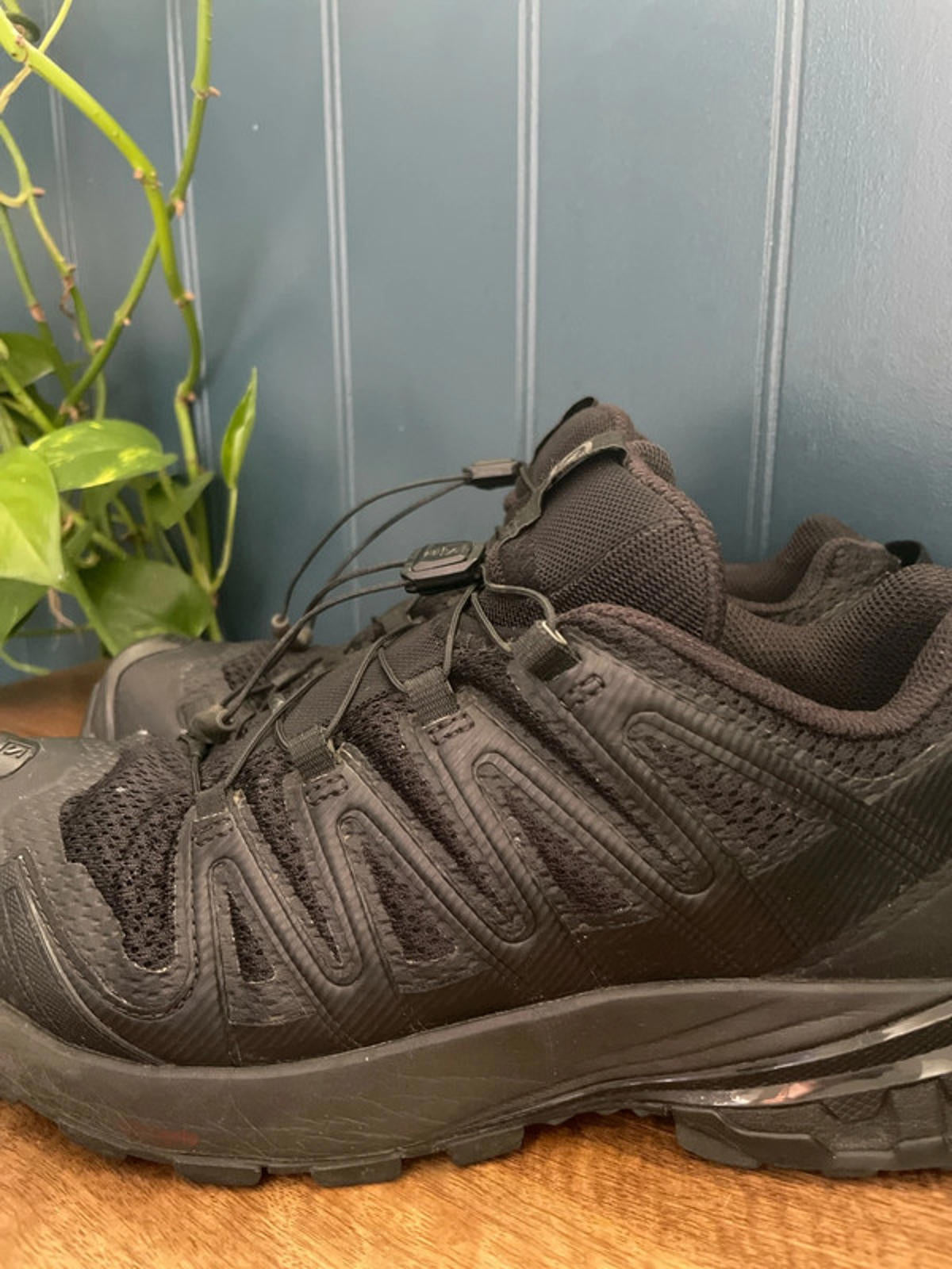 Men’s Salomon XA Pro 3D V8 Trainers In Black - UK 7.5 - 2112