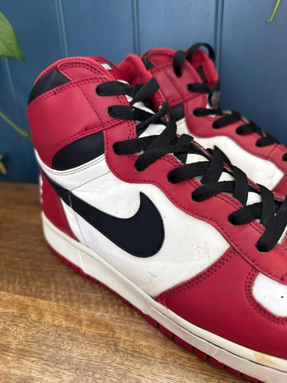 Men’s Nike Big High Spike Lee Chicago Bulls Red Black White 2010 - Uk12 - 0787