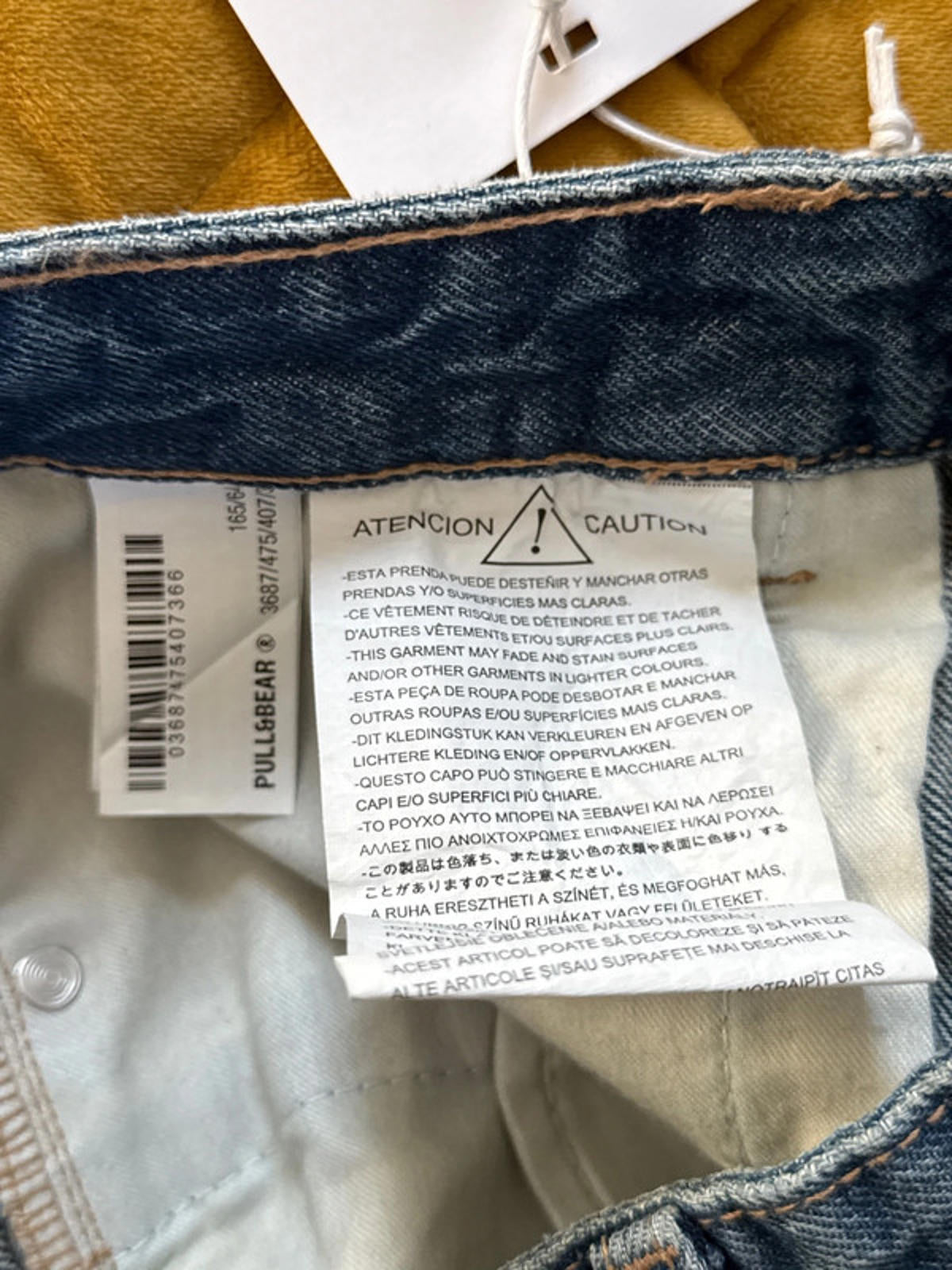Women’s Pull & Bear Straight Fit Jeans With Wash Effect - UK8 - 1011