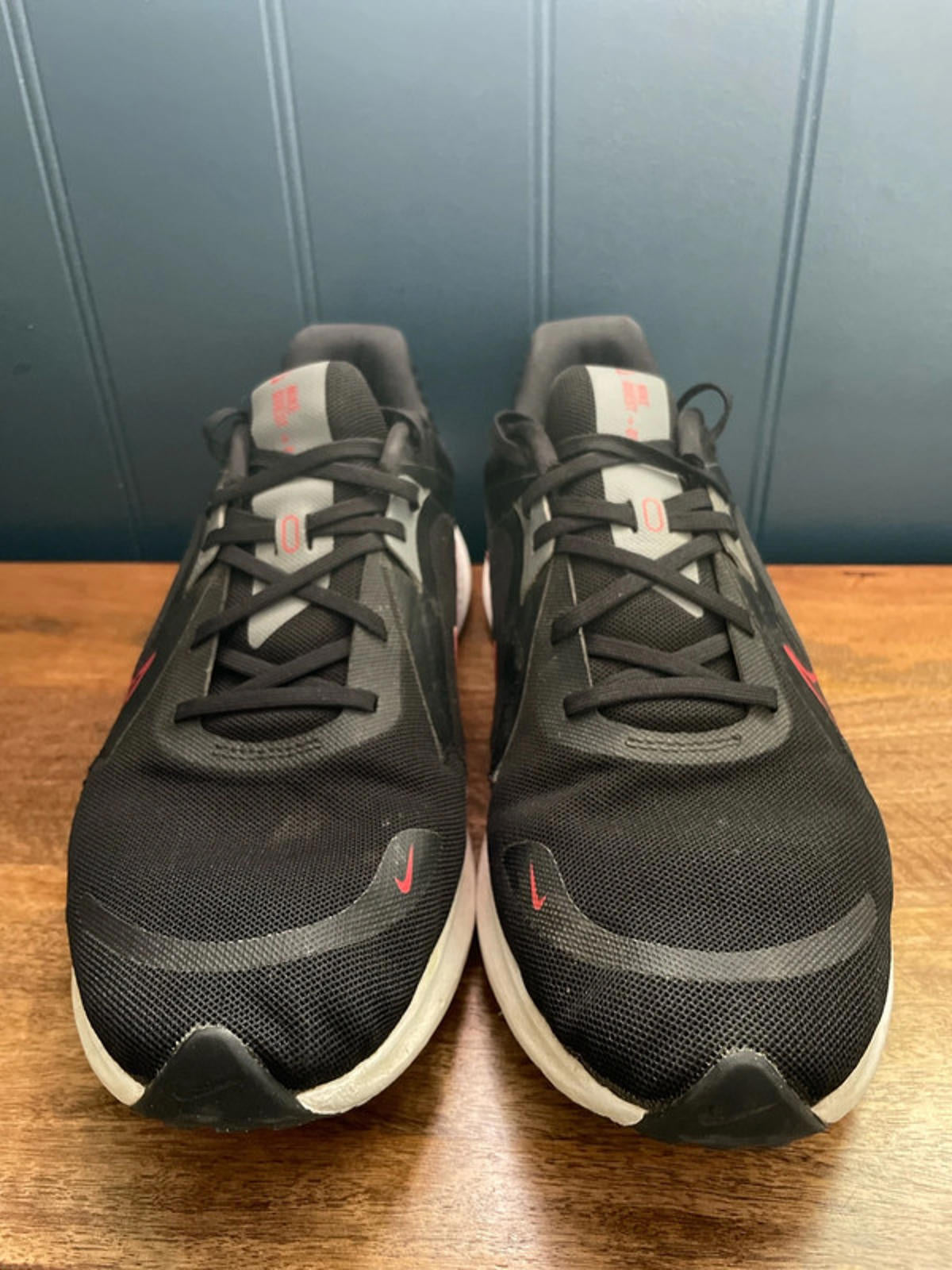 Men’s Nike Quest 5 Running Trainers UK 10.5 - 1639