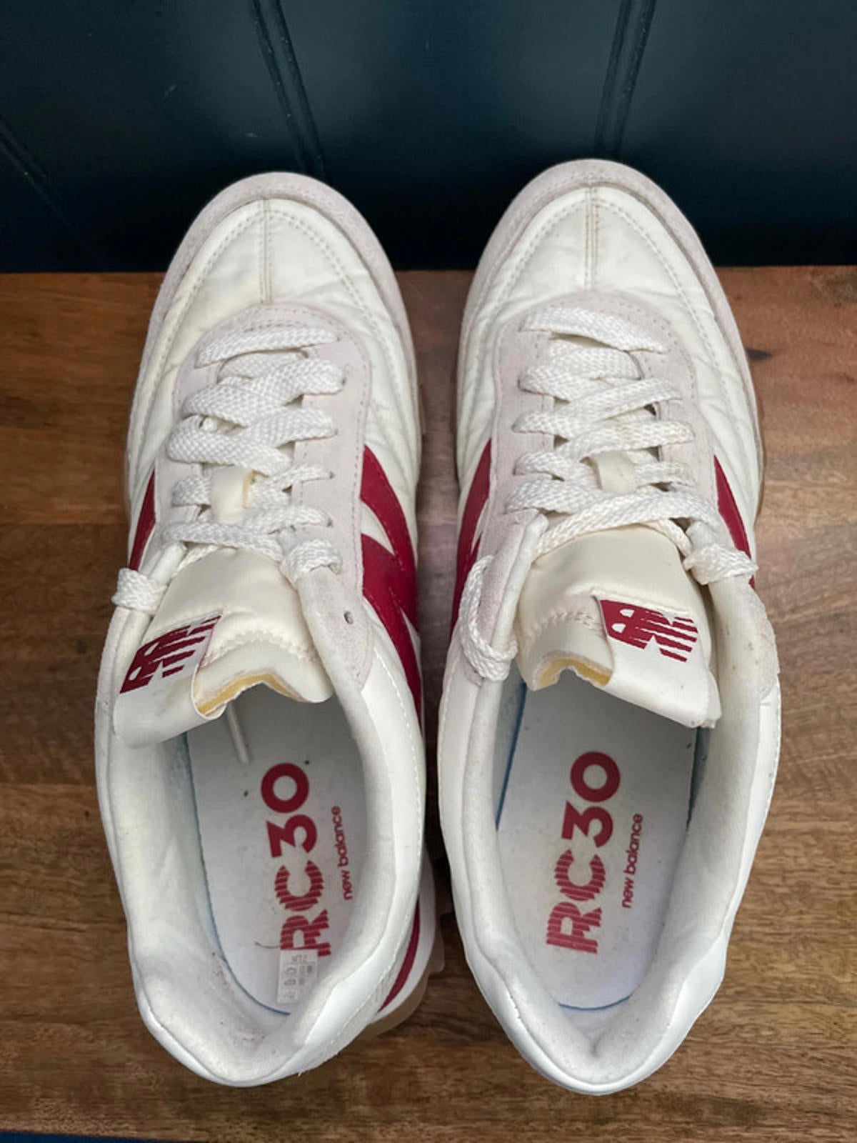 Men’s New Balance RC30 Gum Sole Trainers - UK 8.5 - 1620