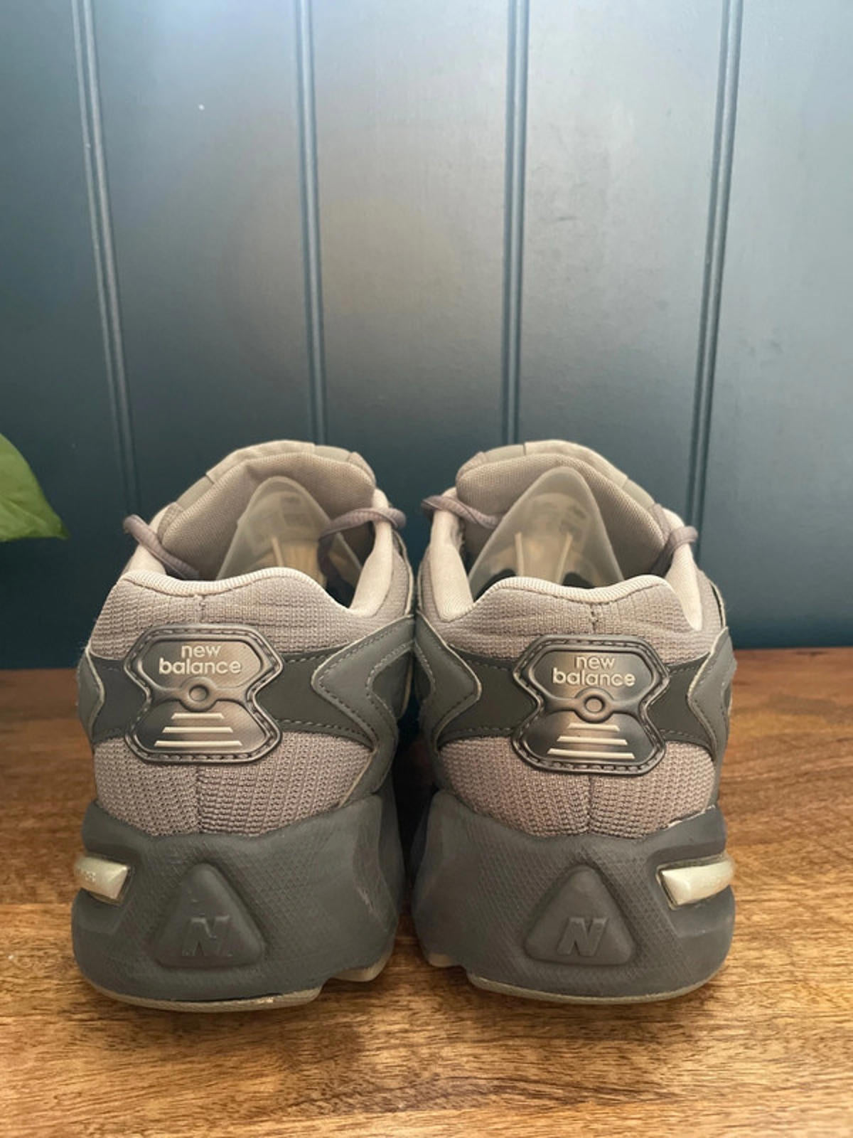 Men New Balance 725 Trainers With Chunky Sole - UK 8 - 1789