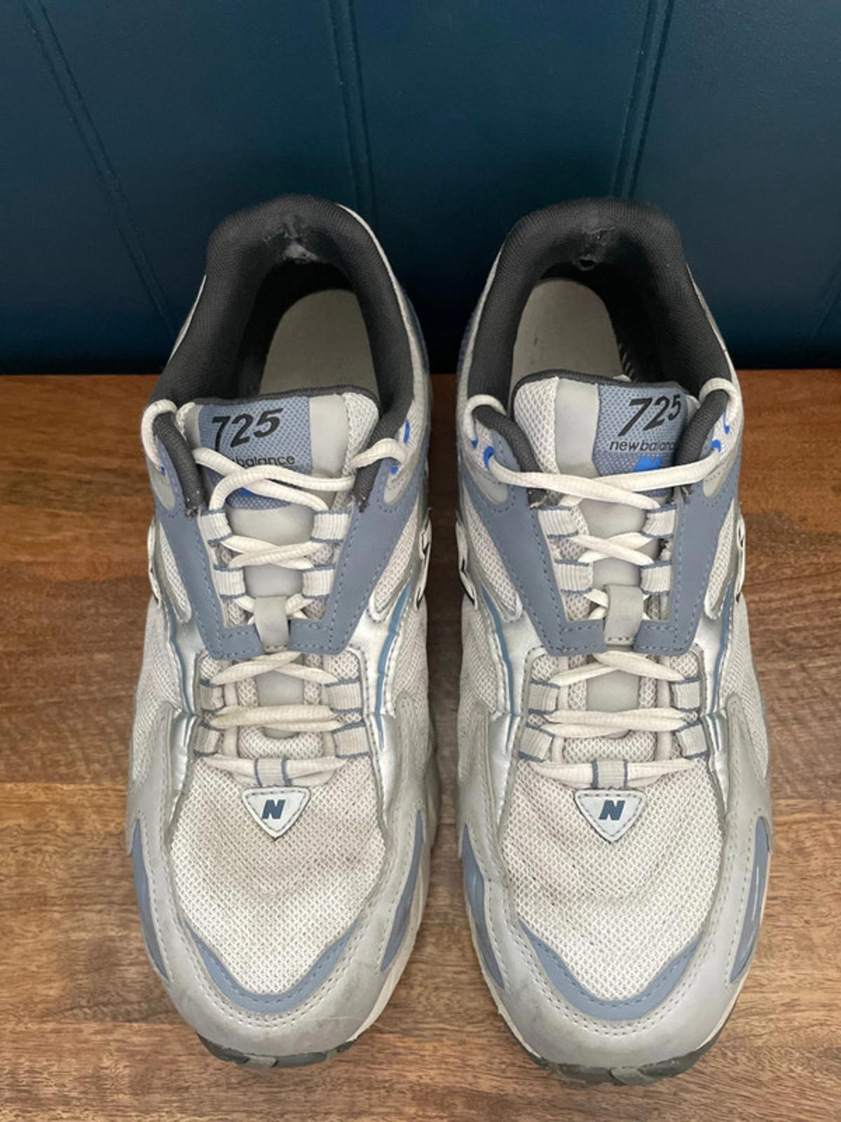 Men’s New Balance 725 Chunky sole Trainers In Grey/Blue - UK9.5 - 2131