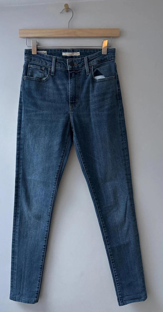 Women’s Levi’s 721 High Waisted Slim Fit Jeans - W26/L29 - 0500