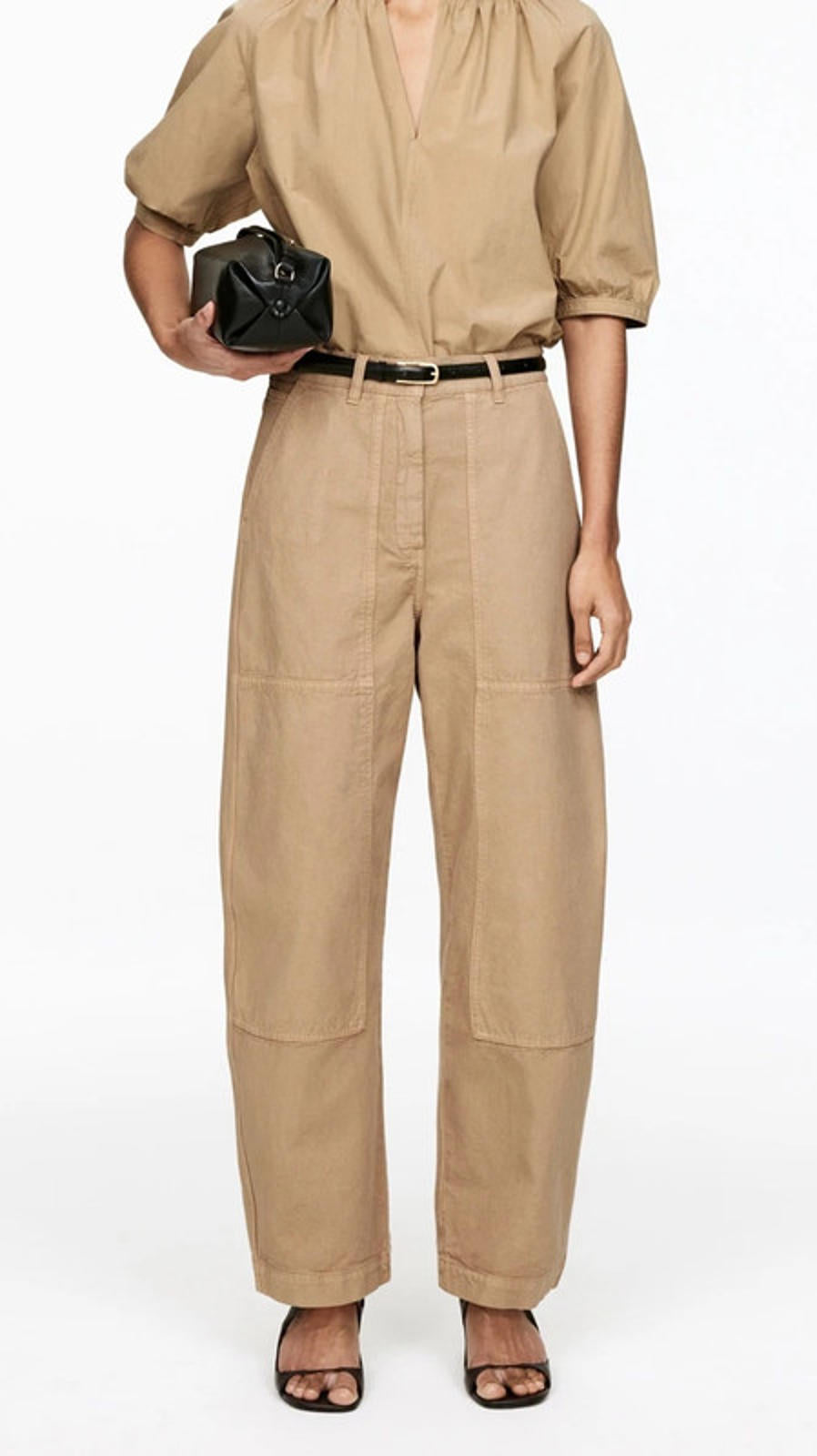 Women’s Arket barrel-leg Trousers in cotton - W28/L28 - 1085