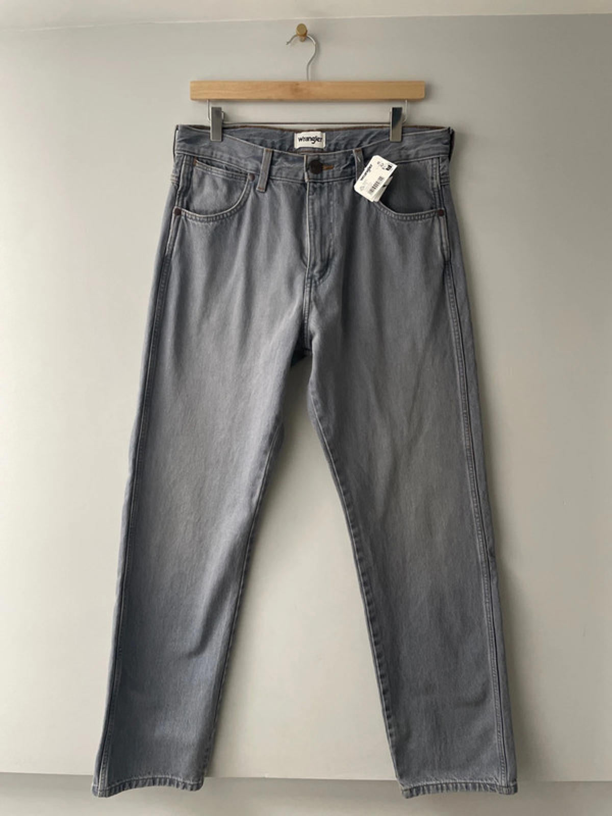 Mens Wrangler Frontier 880 Relaxed Straight Fit Jeans In Blue - W32/L32 - 2383