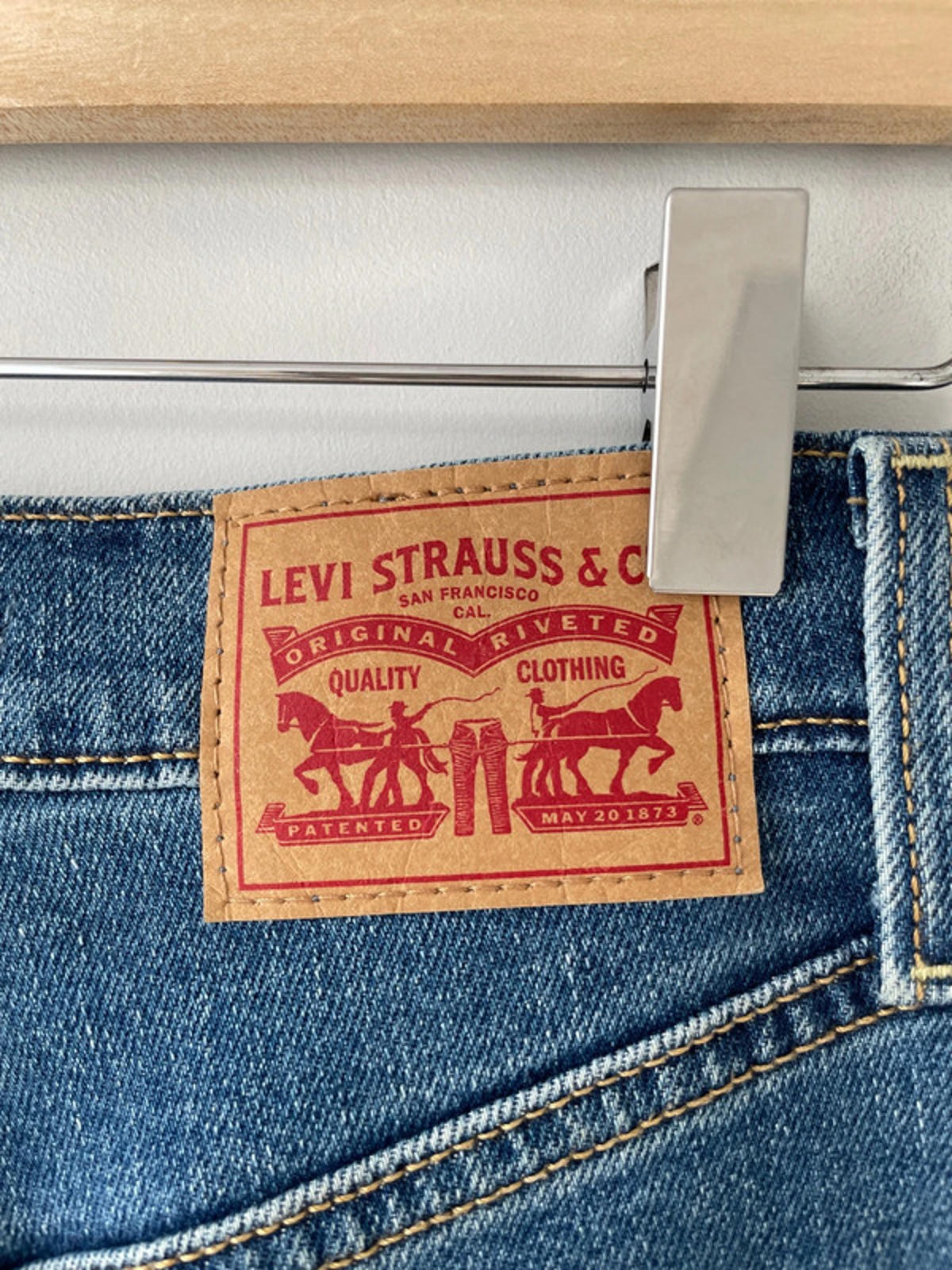 Women’s Levi’s Ribcage Straight High Waisted Fit Jeans - W24/L27 -1850