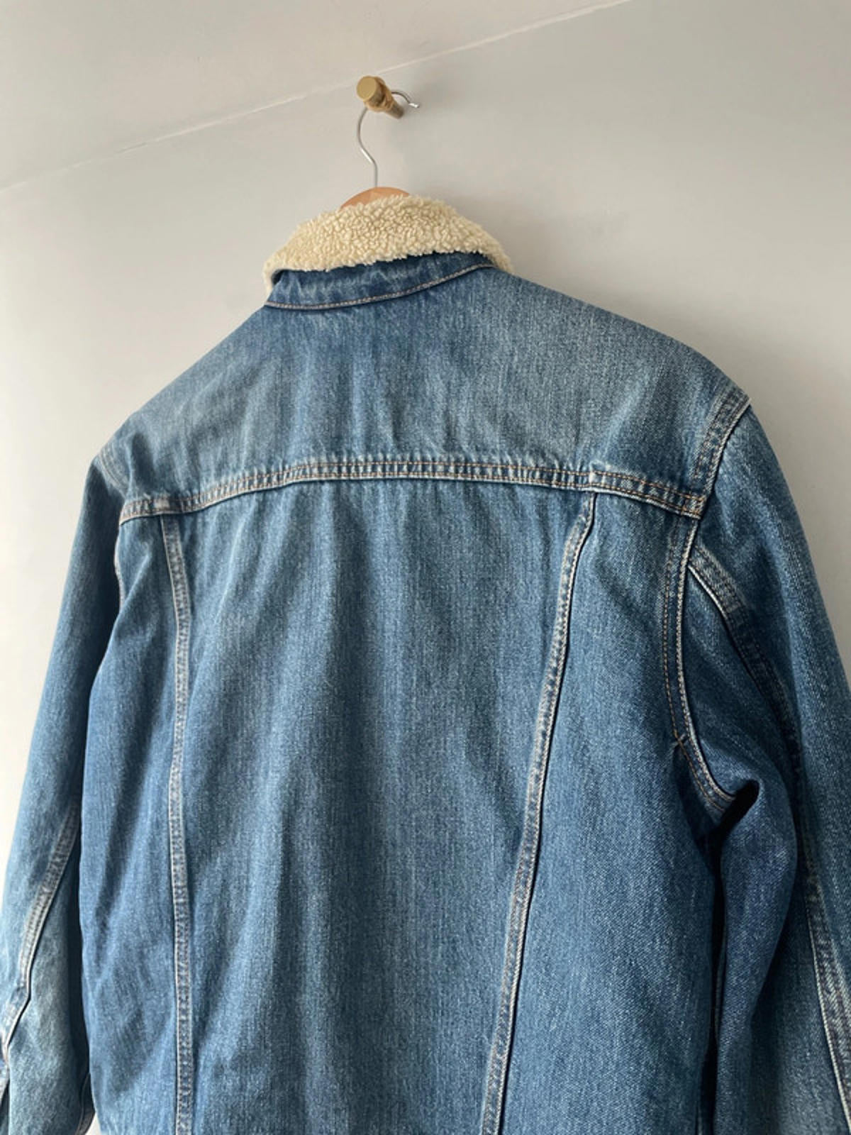 Men's Levi's Denim Trucker Jacket Coat With Borg Lining In Navy - Medium - 2403
