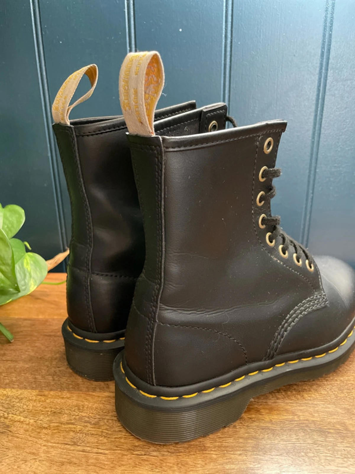 Women’s Dr Martens 8 Eyelet Vegan 14045 Lace Up Boots In Black - UK4- 2136