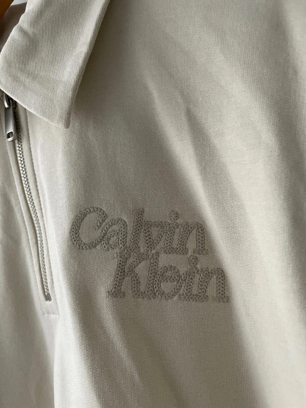 Mens Calvin Klein 1/4 Zip Rugby Polo Sweatshirt In Cream - Small- 2326