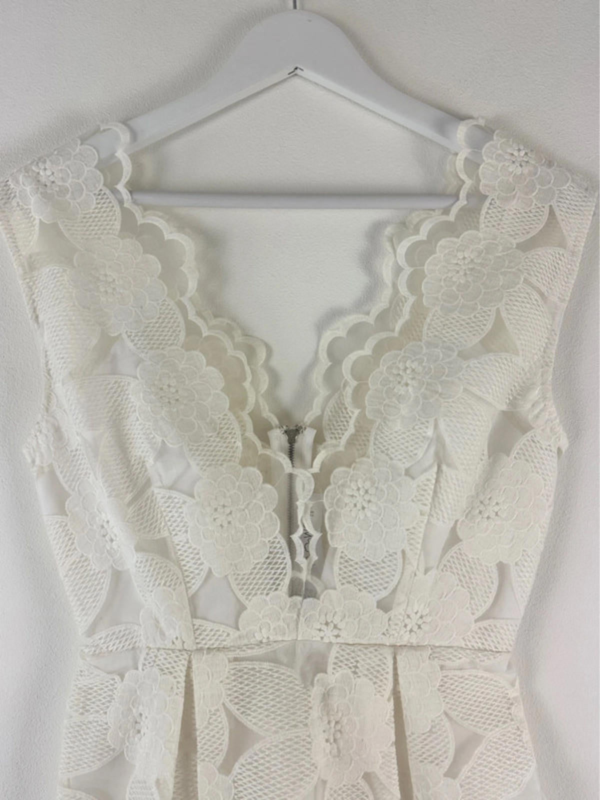 Women’s Alice McCall Premium Lace Mini Dress - UK6 - 1433