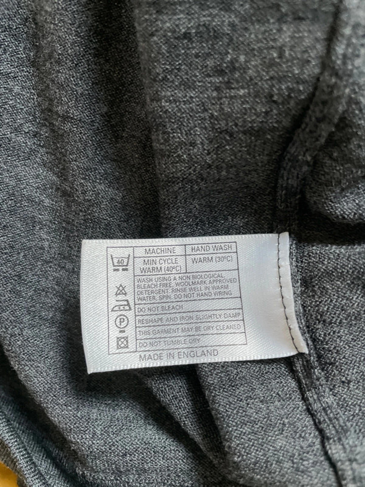 Men’s John Smedley 100% Merino Wool Crew Neck Jumper In Grey - XLarge - 2061