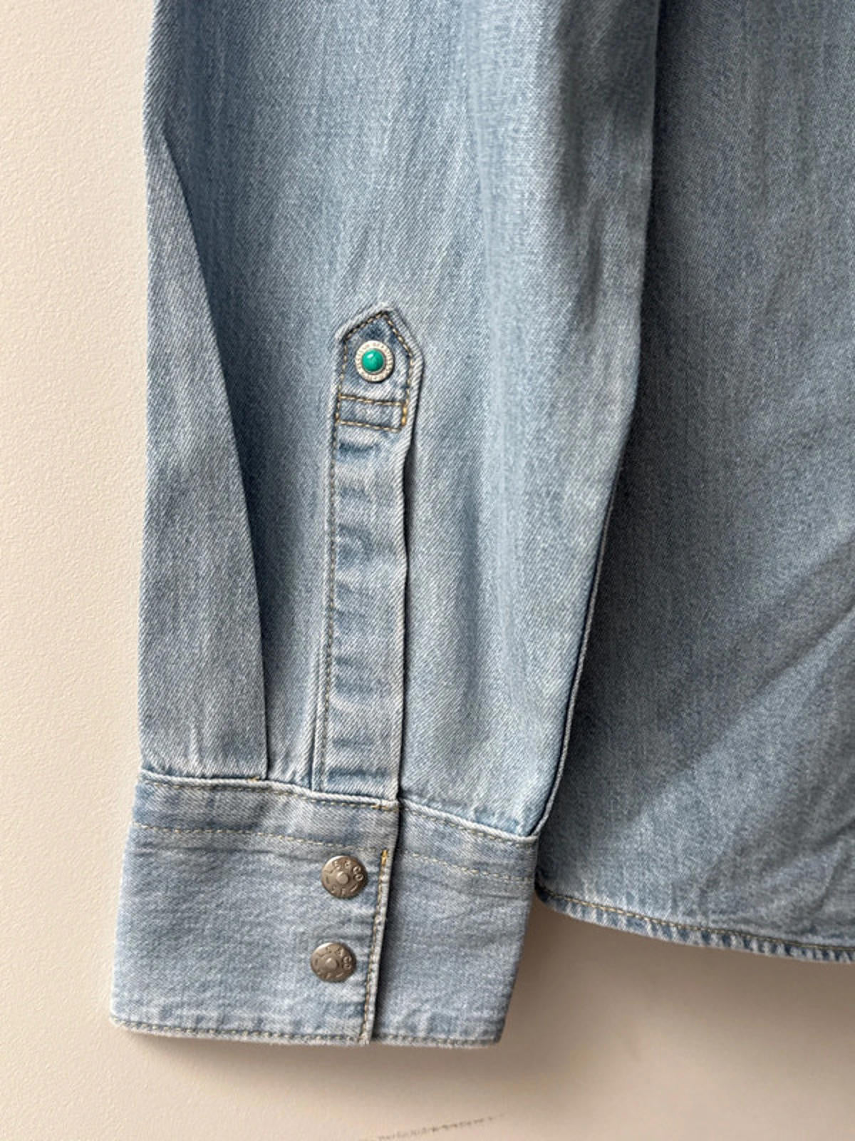 Men’s Levi’s Standard Fit Western Chambray Denim Shirt - Medium - 1970