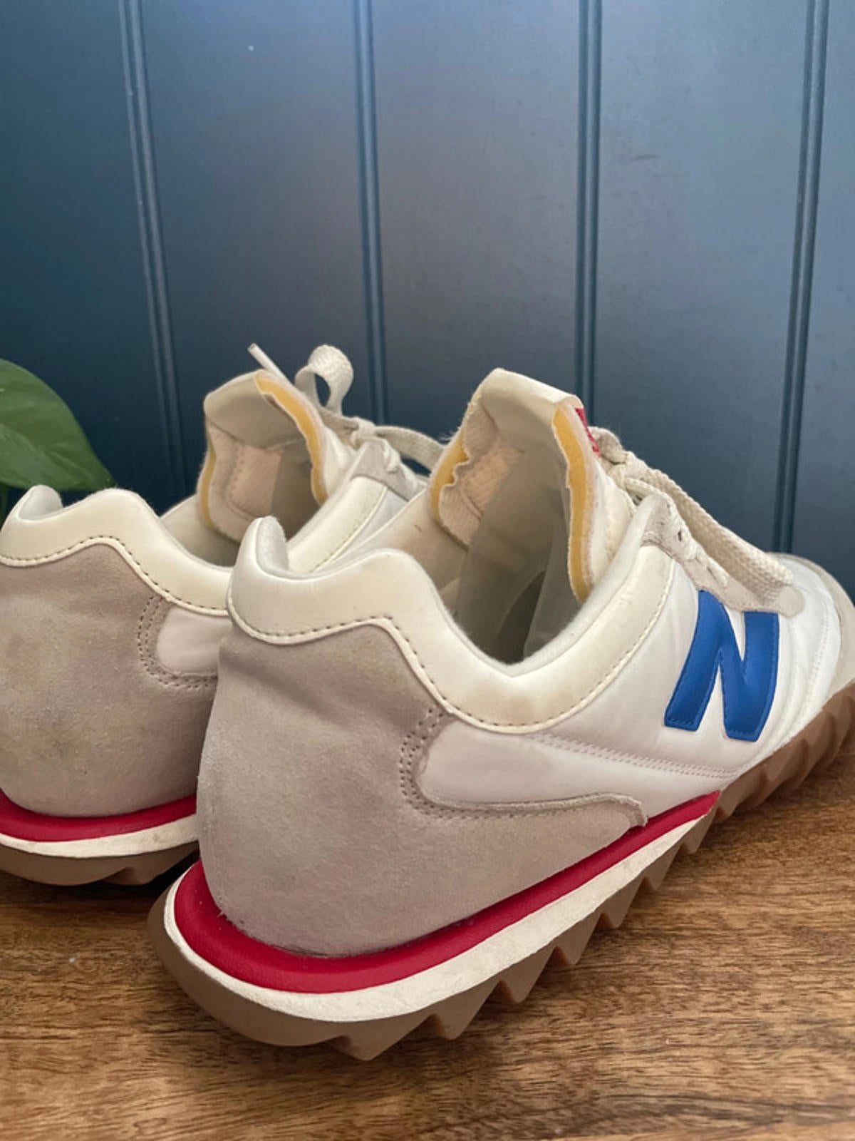 Men’s New Balance RC30 Trainers With Gum Sole - UK 9.5 - 1791