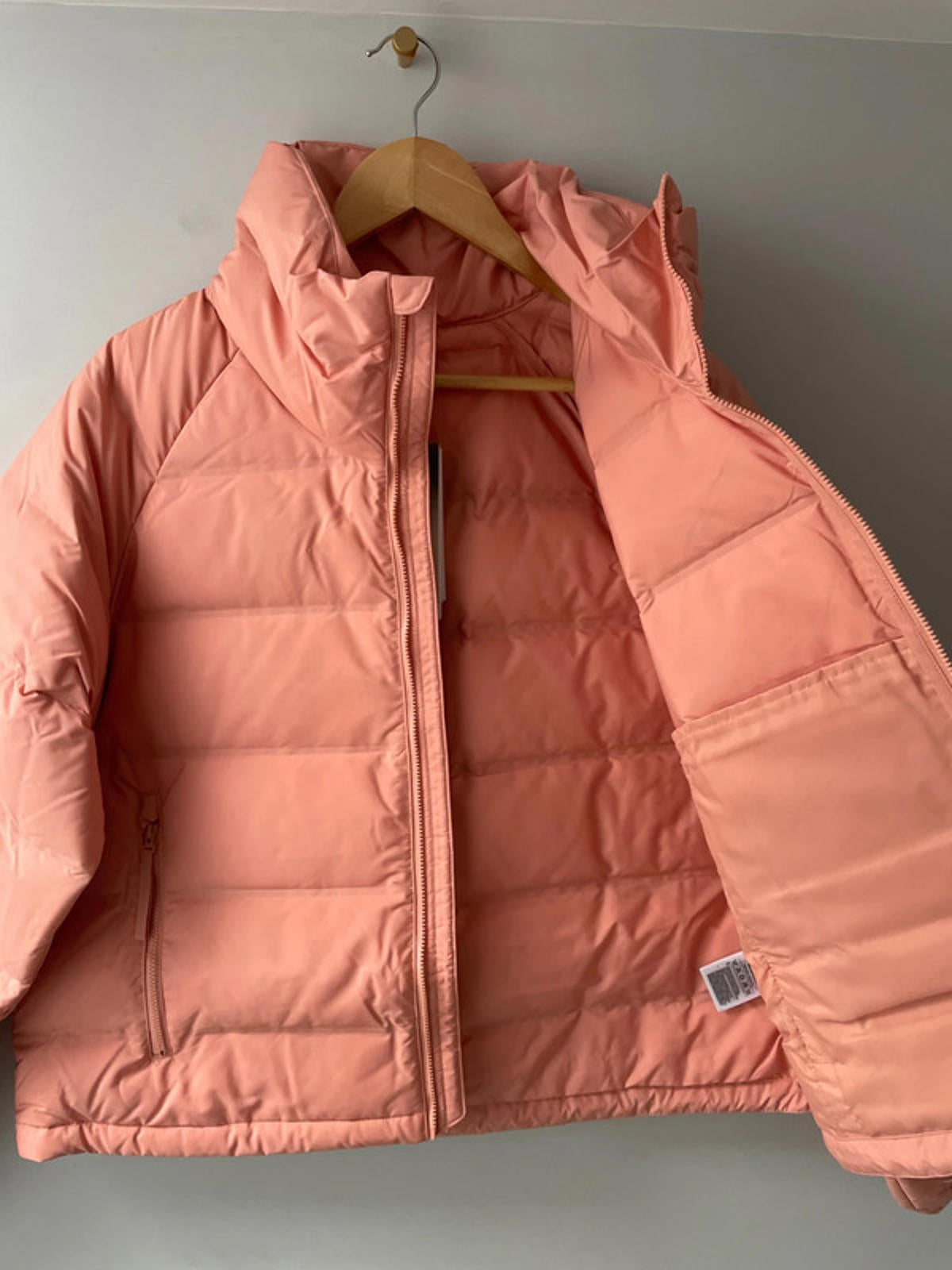 Women’s Adidas Helionic Oversized RLX Down Puffer Jacket In Coral - Uk12 - 2342