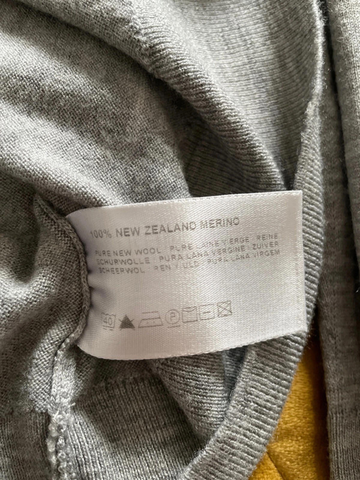 Men’s John Smedley 100% Premium Wool Roll Neck Jumper In Grey - 2288 - Medium