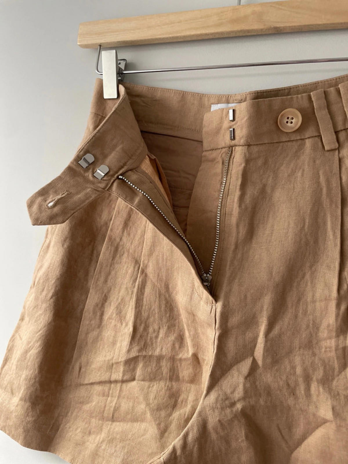 Women’s & Other Stories 100% Linen Shorts - UK8 - 1931